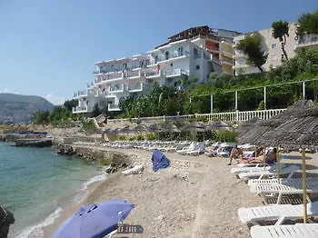 Hotel Maestral Sarandë 3*,