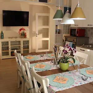 Bed & Breakfast Aurora Italy