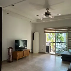  Aparthotel Clark Near Crk Airport And Crk Parade Grounds Philippines